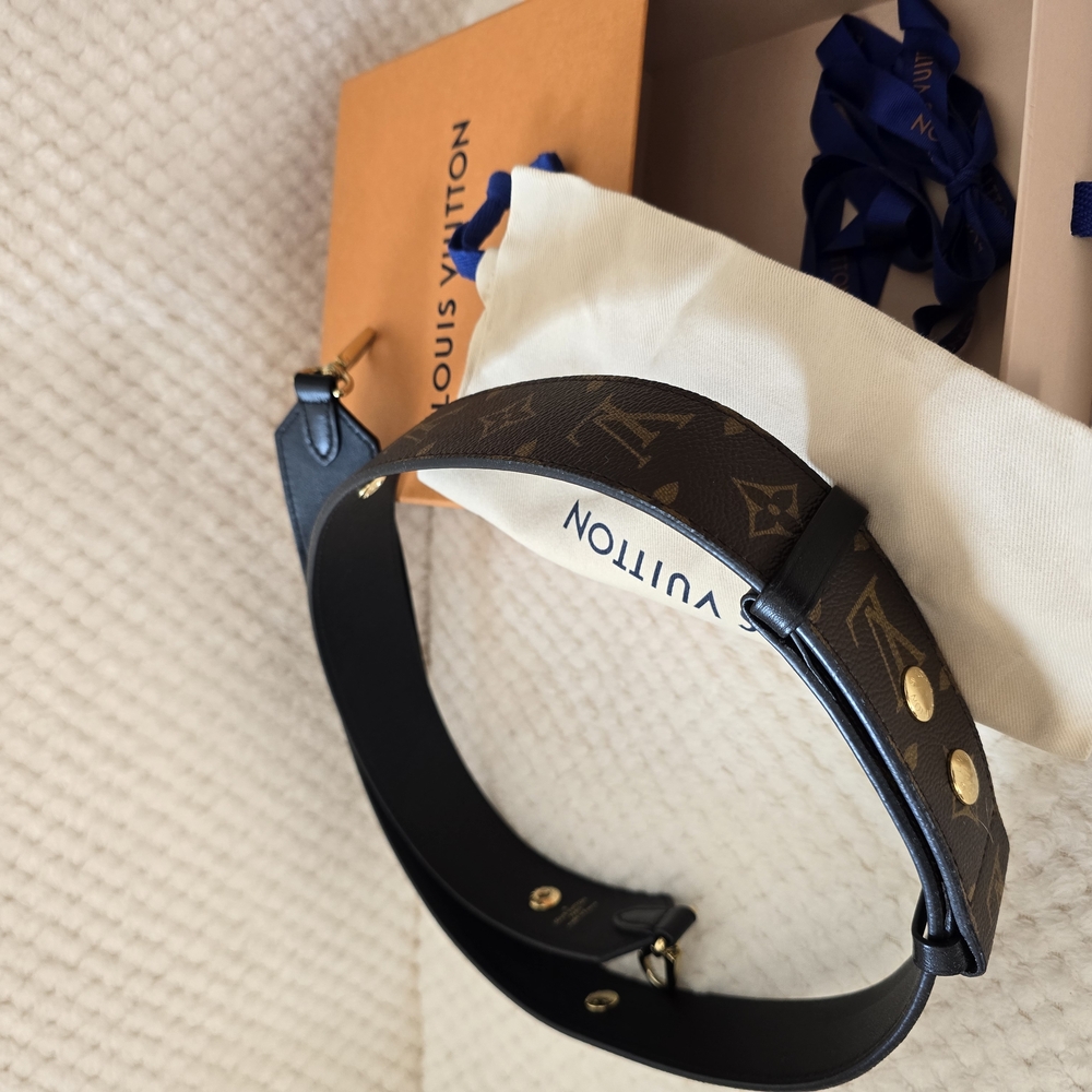 Louis Vuitton Monogram Belt